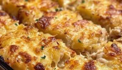 Cheesy Chicken Hashbrown Casserole